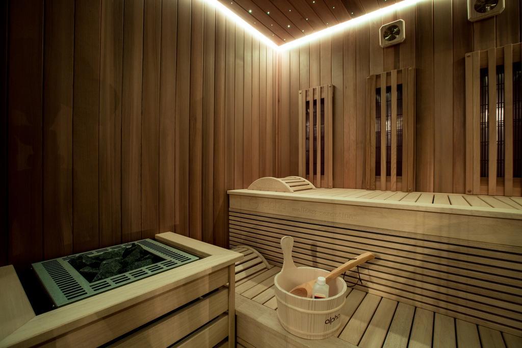Chambre Avec Jacuzzi Sauna Privatif Brussels Exterior photo