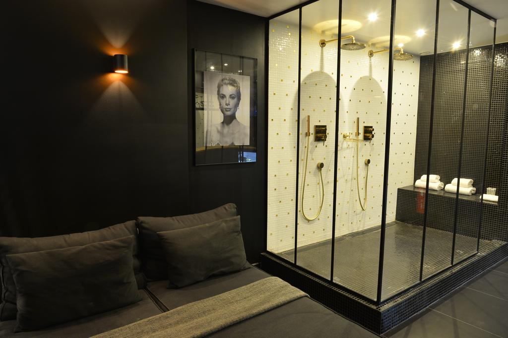 Chambre Avec Jacuzzi Sauna Privatif Brussels Exterior photo