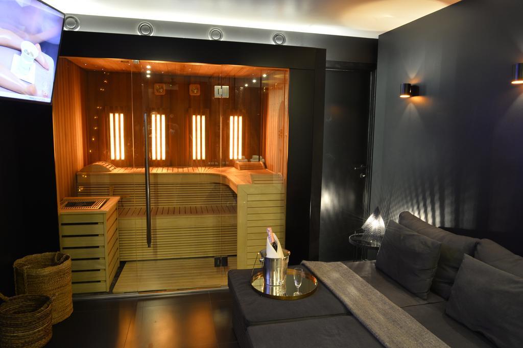 Chambre Avec Jacuzzi Sauna Privatif Brussels Exterior photo